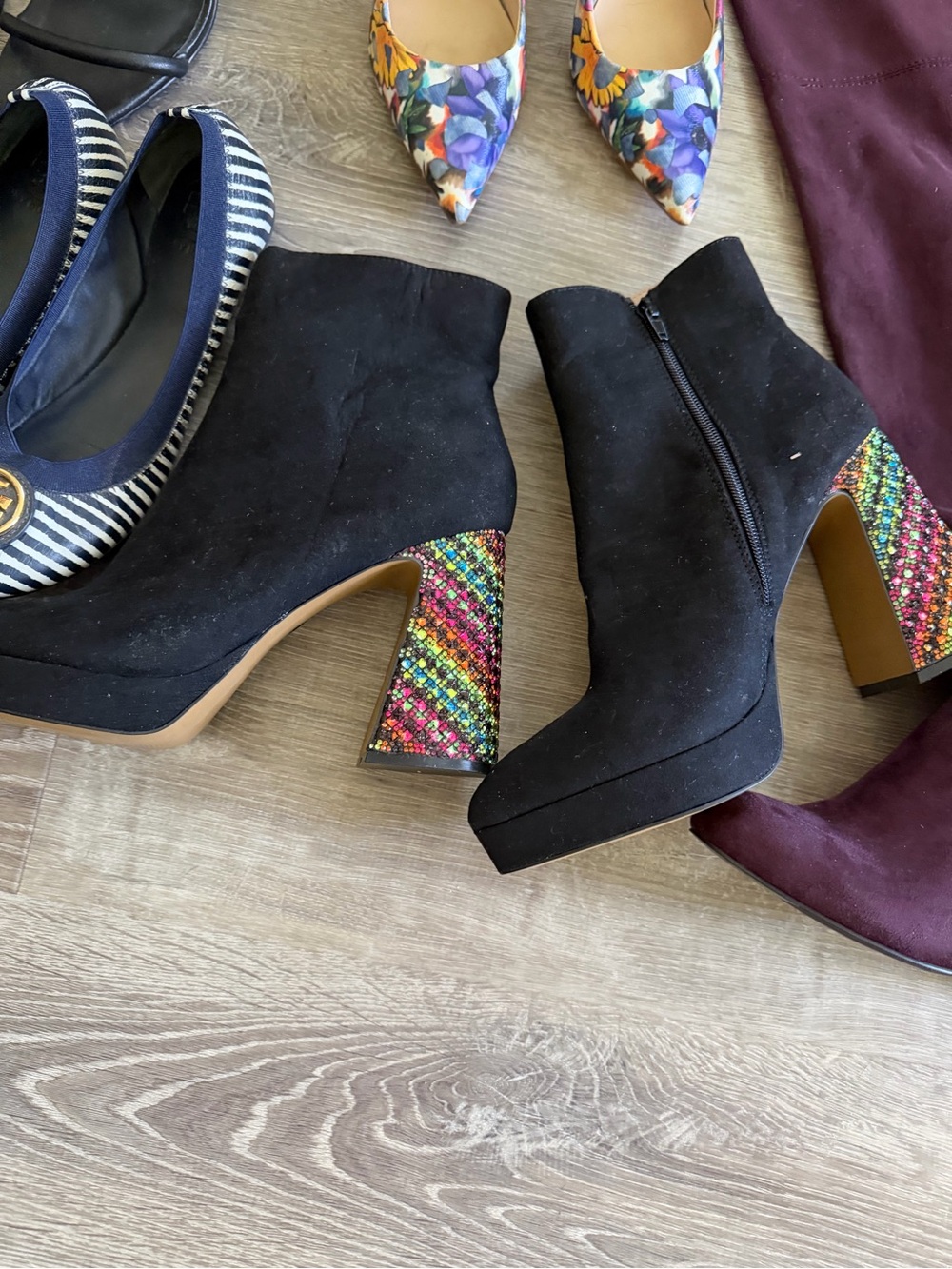 Betsey Johnson Black Pointed Toe Ankle Booties